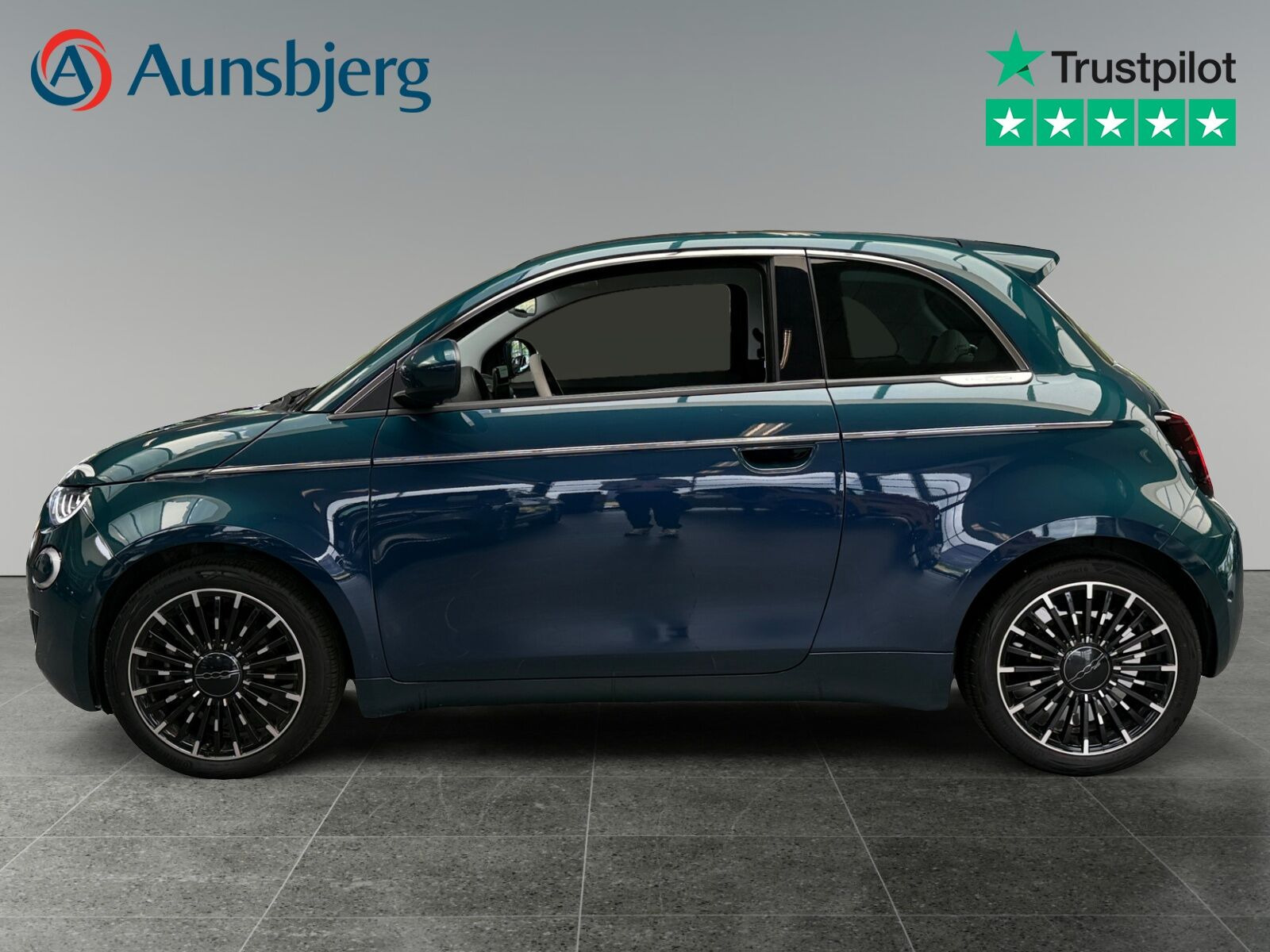 Grøn Fiat 500e fra 2022