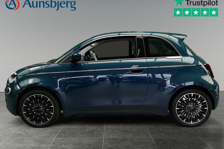 Grøn Fiat 500e fra 2022