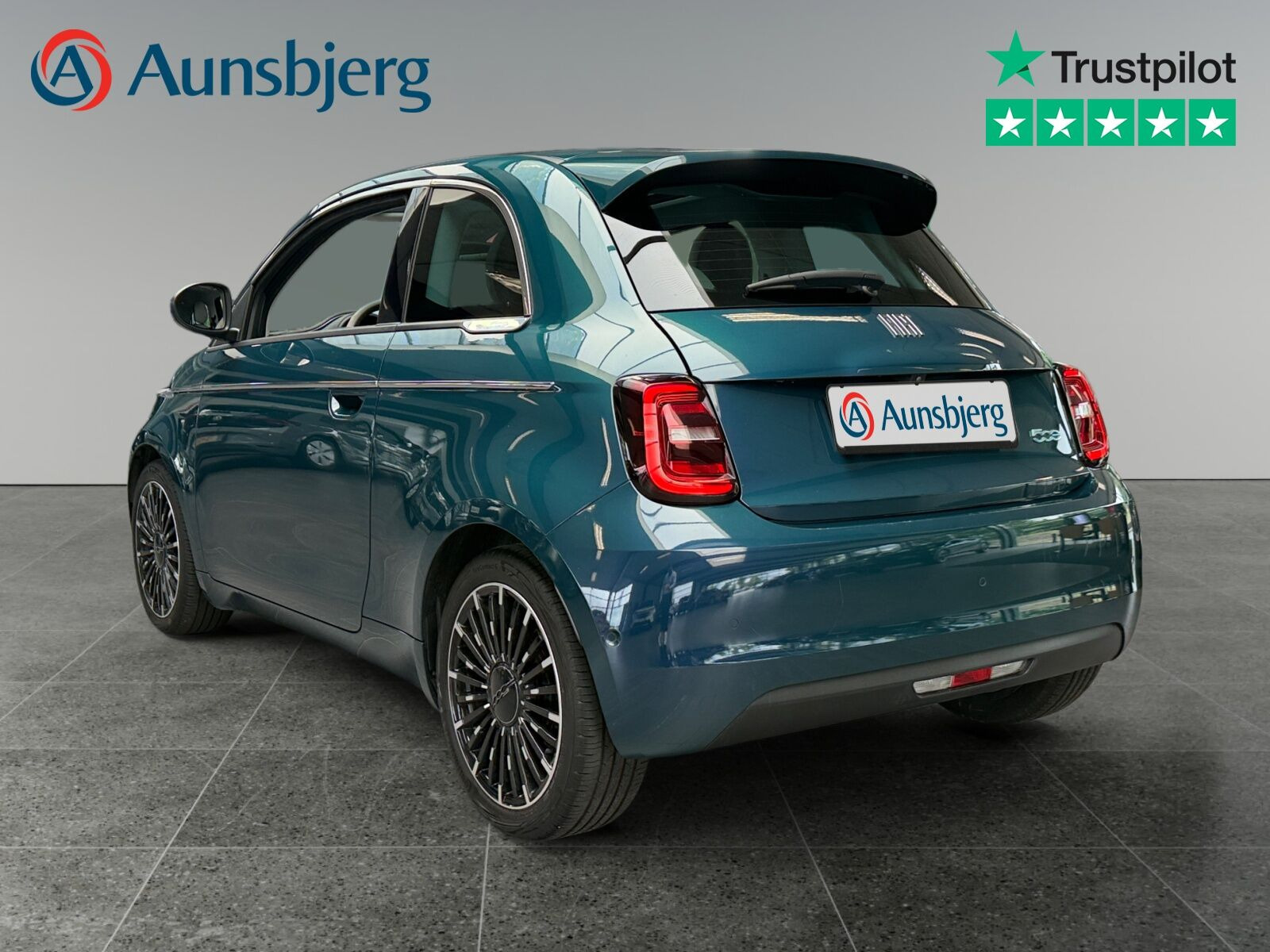 Grøn Fiat 500e fra 2022