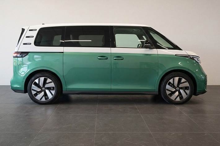 Grøn VW ID.Buzz fra 2024