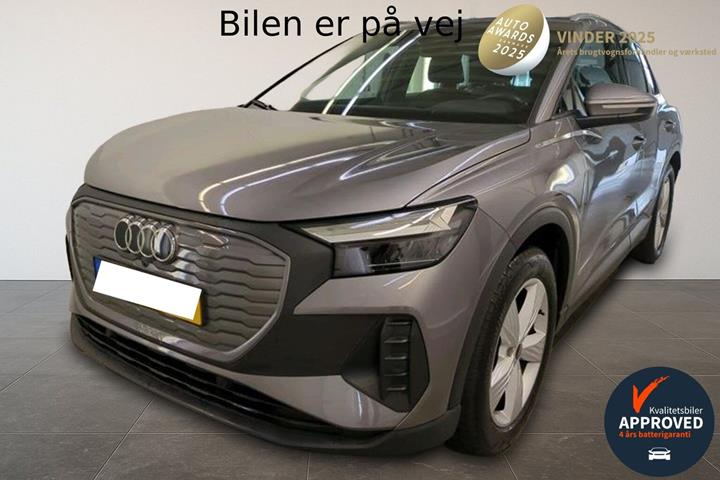 Grå Audi Q4 fra 2022 set udefra
