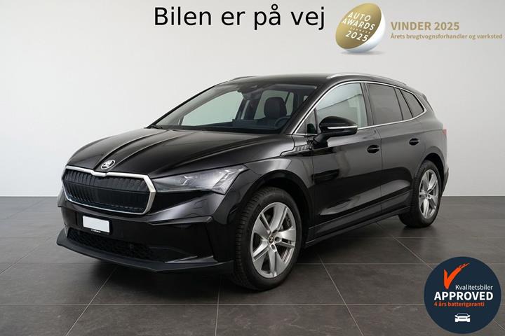 Sort Skoda Enyaq fra 2022 set udefra