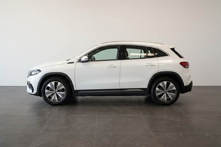 Hvid Mercedes EQA 250+ fra 2023