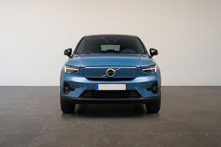 Blå Volvo C40 fra 2022