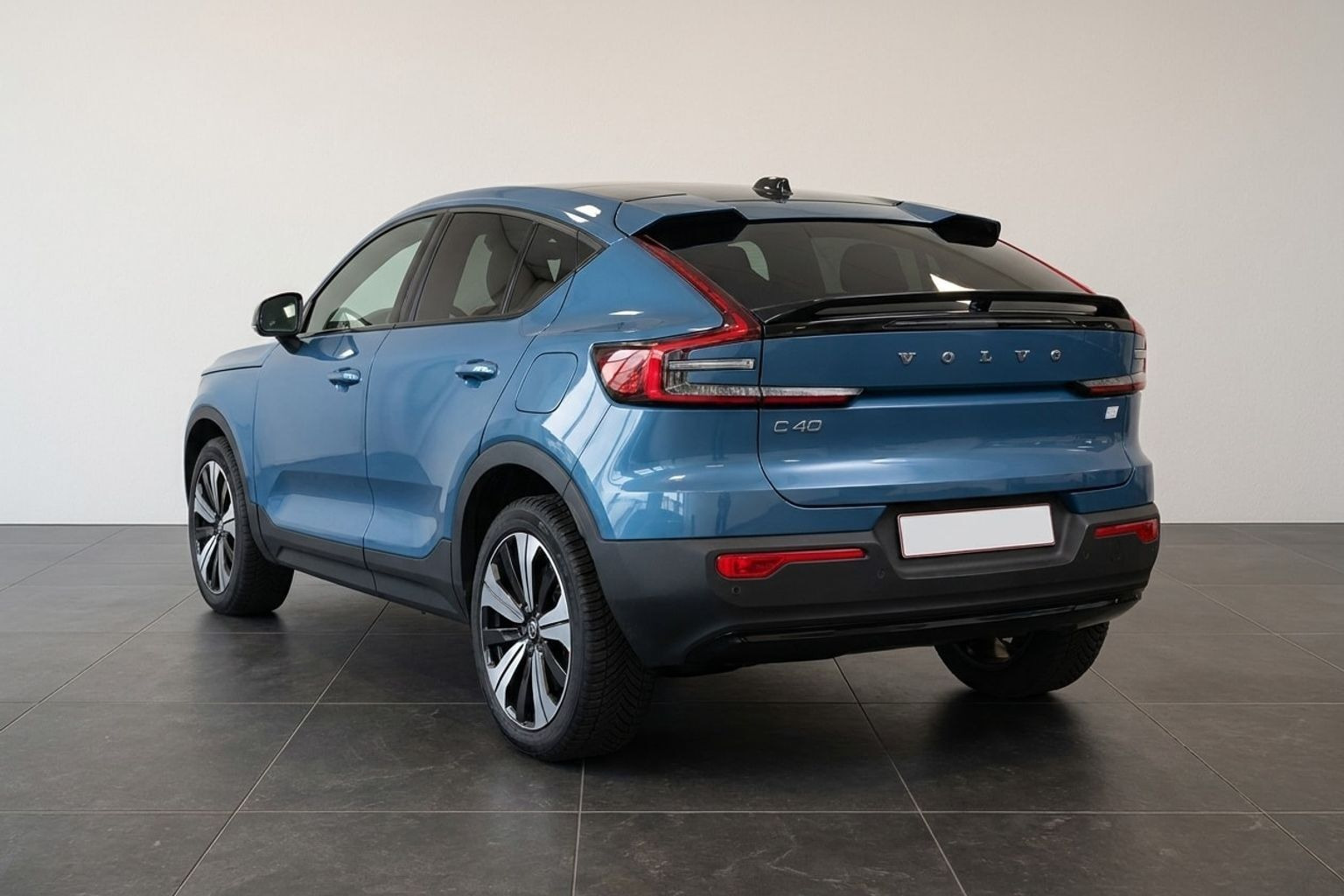 Blå Volvo C40 fra 2022