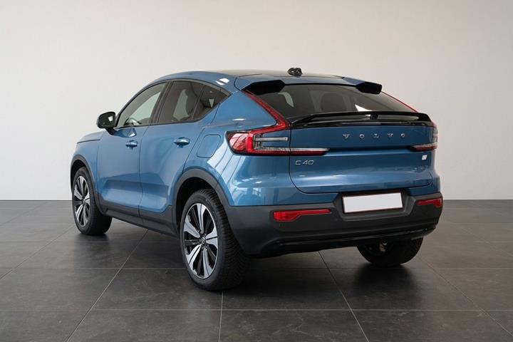 Blå Volvo C40 fra 2022