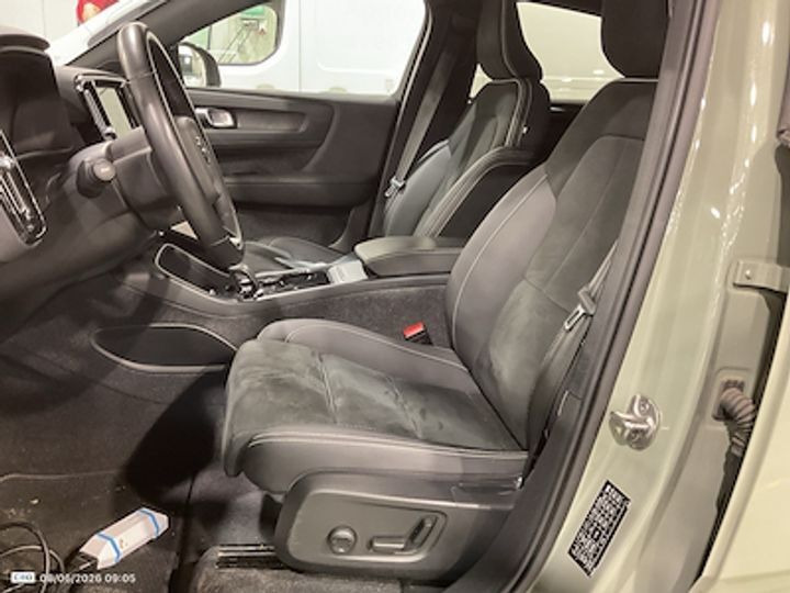 Grøn Volvo C40 fra 2022