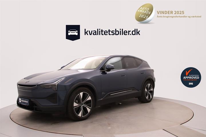 Blå Polestar 3 fra 2025 set udefra