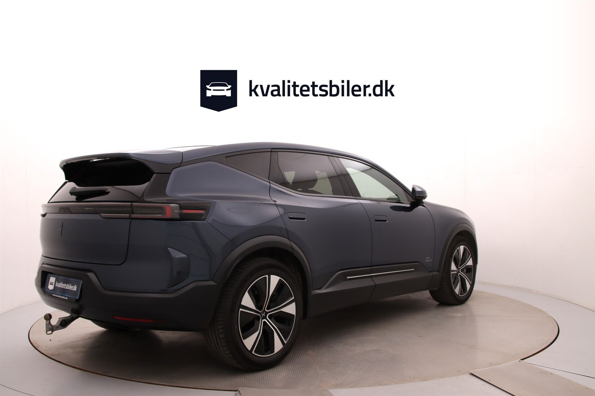 Blå Polestar 3 fra 2025