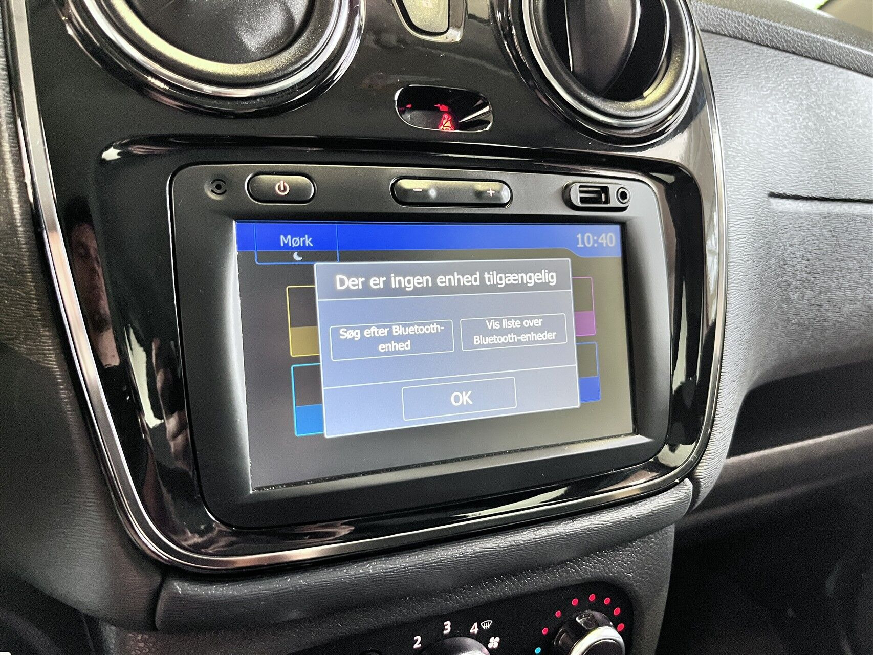 Blå Dacia Lodgy fra 2019