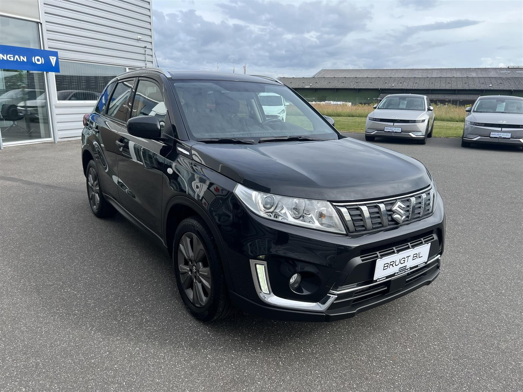 Sort Suzuki Vitara fra 2019