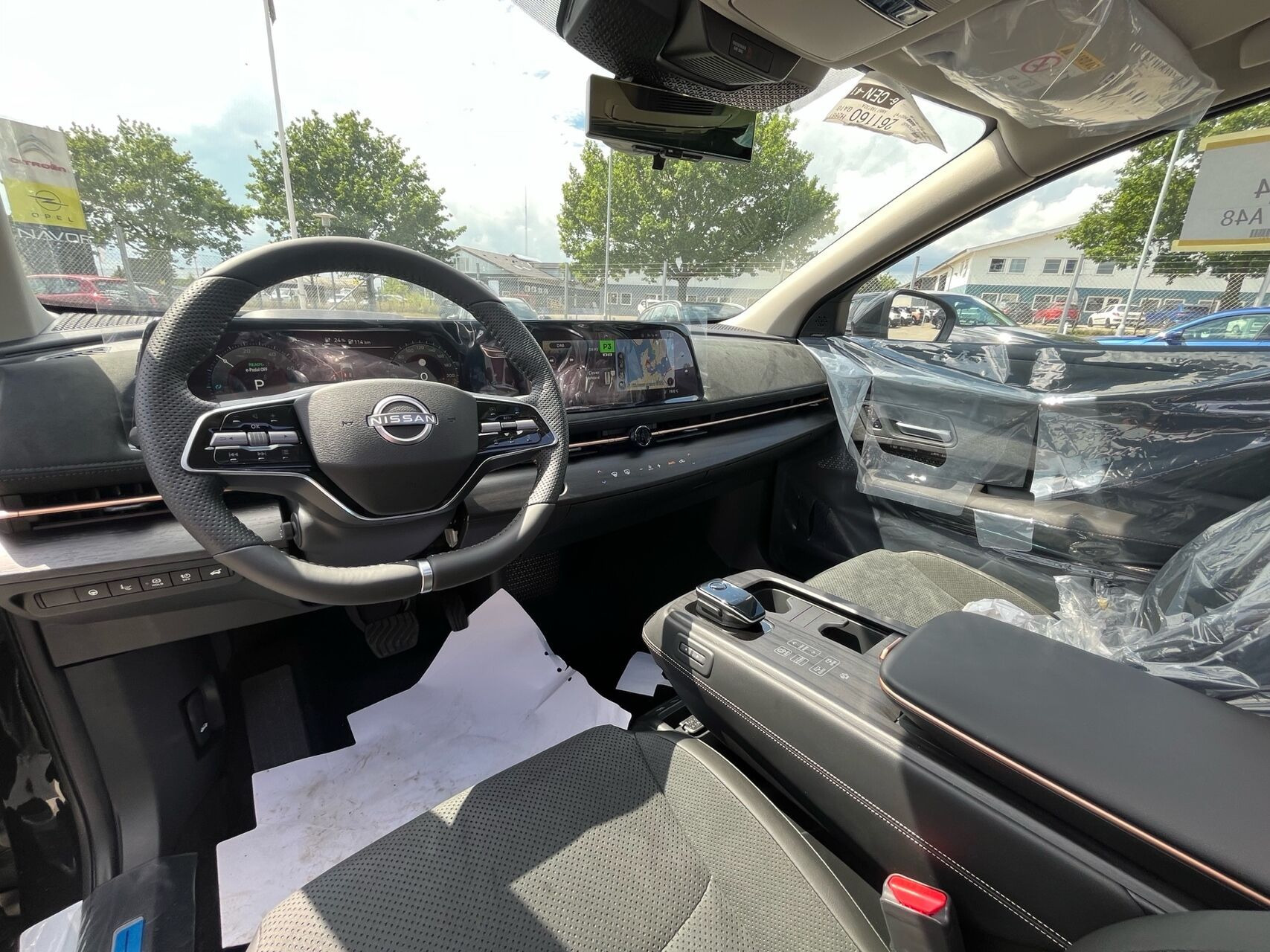 Sort Nissan Ariya fra 2026