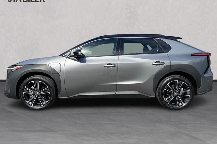 undefined Toyota BZ4X fra 2025