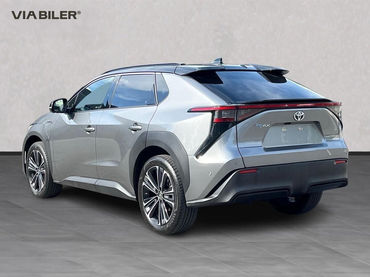 undefined Toyota BZ4X fra 2025