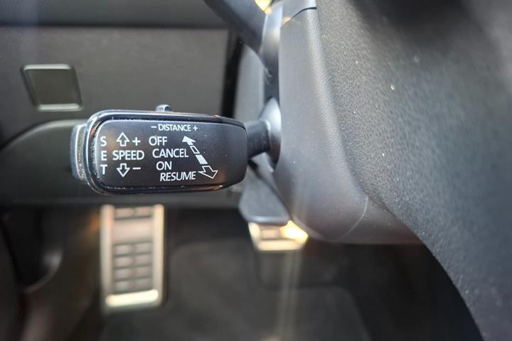 Hvid Seat Leon fra 2018