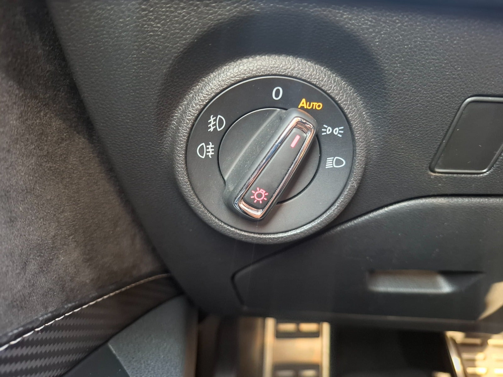 Hvid Seat Leon fra 2018