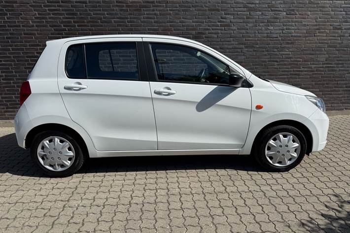 Hvid Suzuki Celerio fra 2018