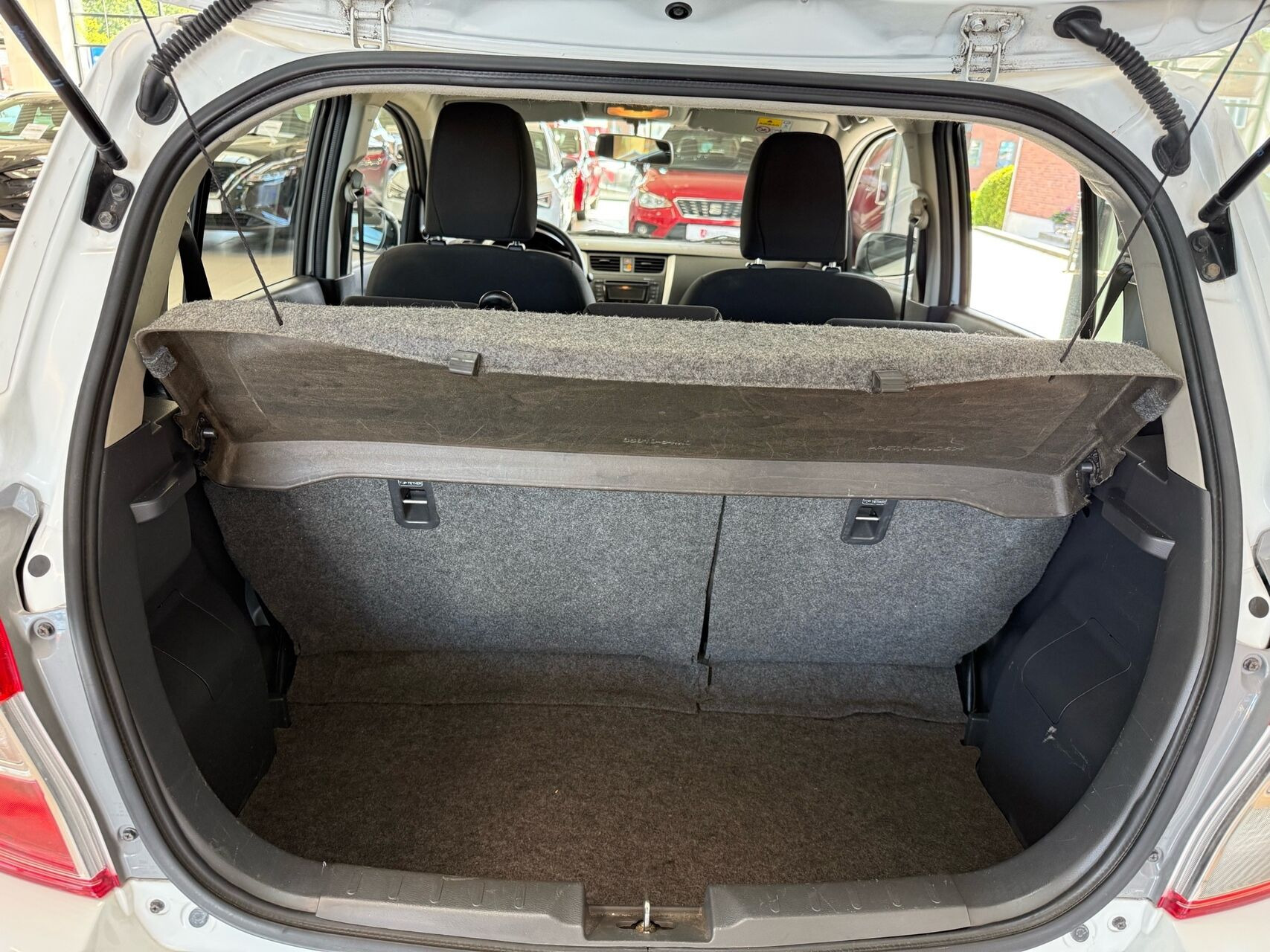 Hvid Suzuki Celerio fra 2018
