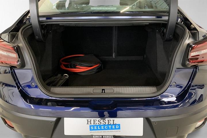 Blå Citroën ë-C4 X fra 2025