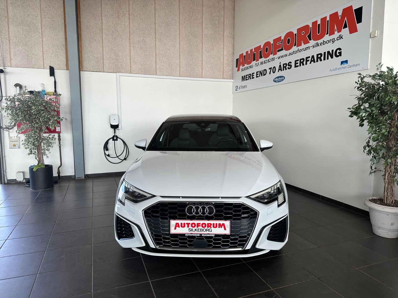 Hvid Audi A3 fra 2021