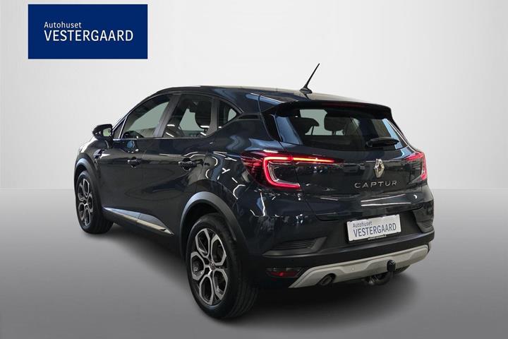 Blå Renault Captur fra 2021