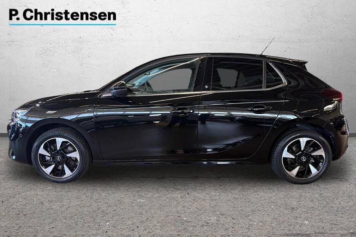 Sort Opel Corsa-e fra 2023