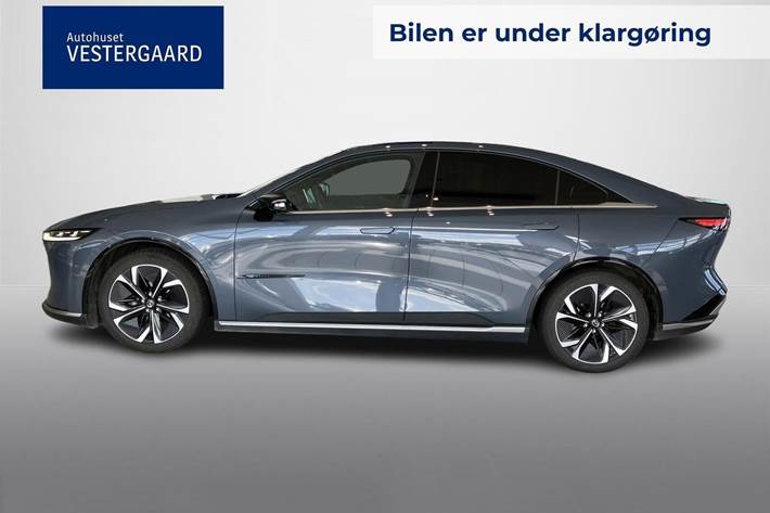 Grå Mazda 6e fra 2025