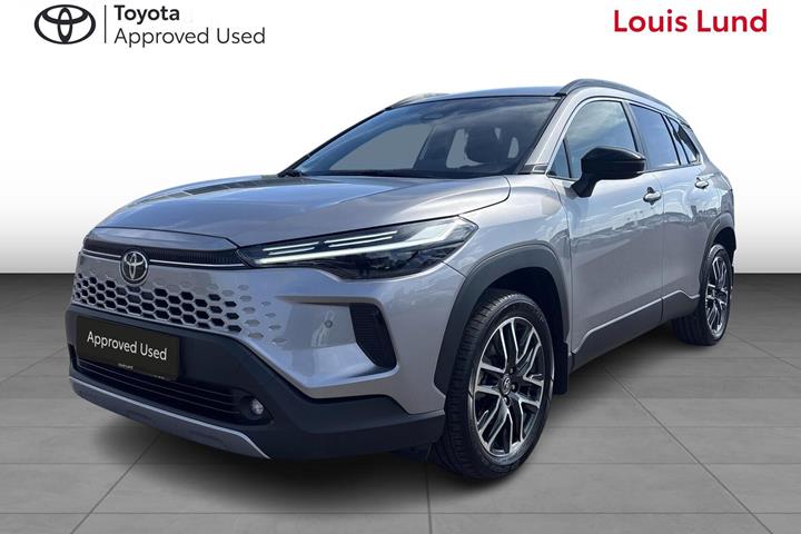 undefined Toyota Corolla Cross fra 2025 set udefra
