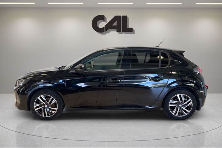 Sort Peugeot 208 fra 2022