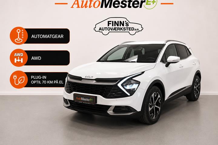 Hvid Kia Sportage fra 2022 set udefra