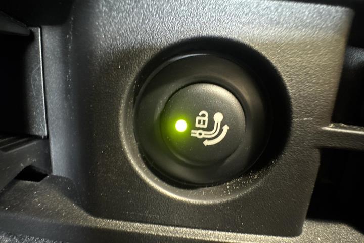Blå BMW iX fra 2026