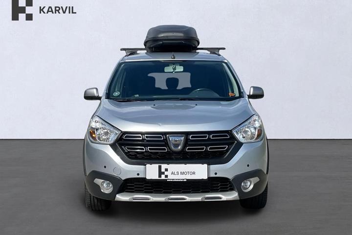 Sølv Dacia Lodgy fra 2021