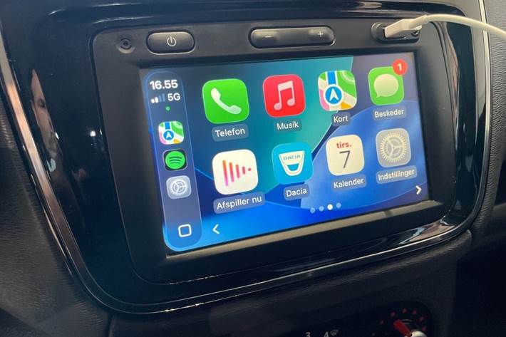 Sølv Dacia Lodgy fra 2021