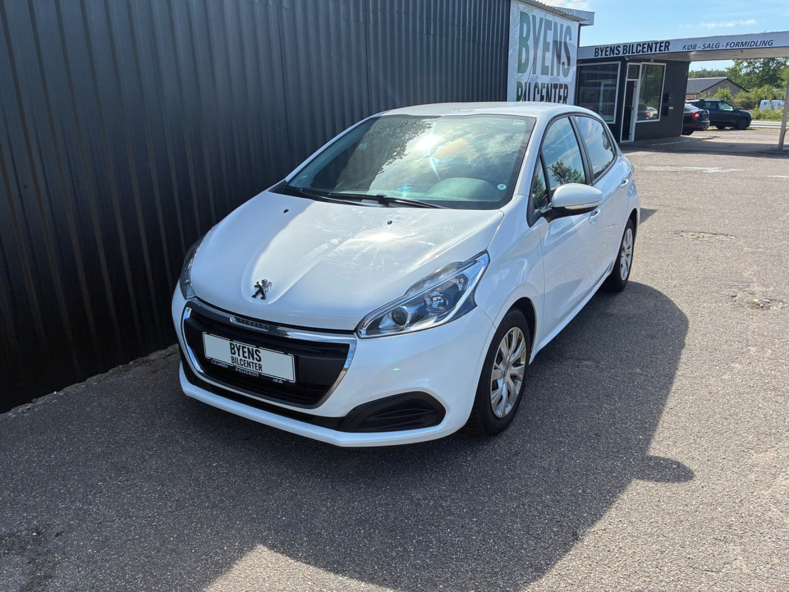 undefined Peugeot 208 fra 2018
