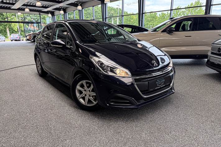 undefined Peugeot 208 fra 2016