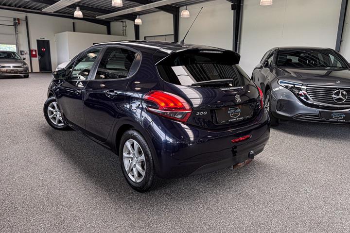 undefined Peugeot 208 fra 2016