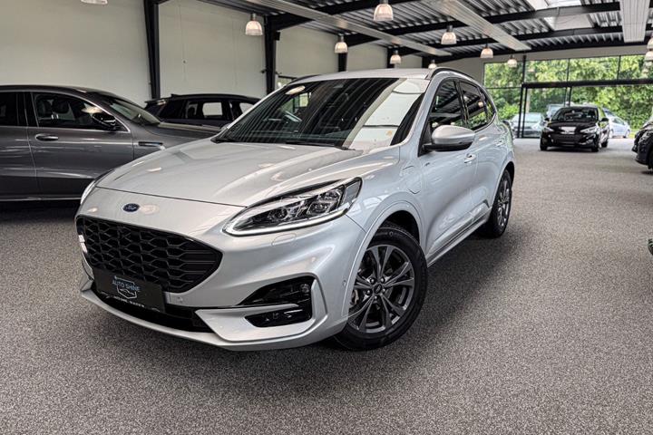undefined Ford Kuga fra 2020 set udefra