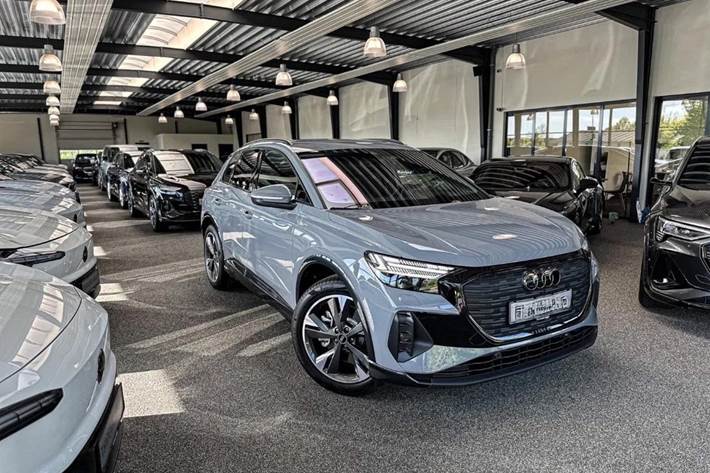 undefined Audi Q4 e-tron fra 2025