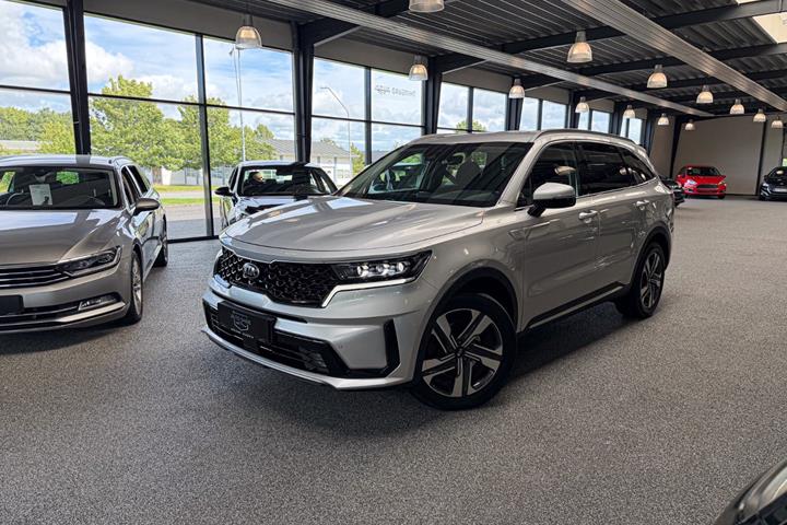 undefined Kia Sorento fra 2021 set udefra