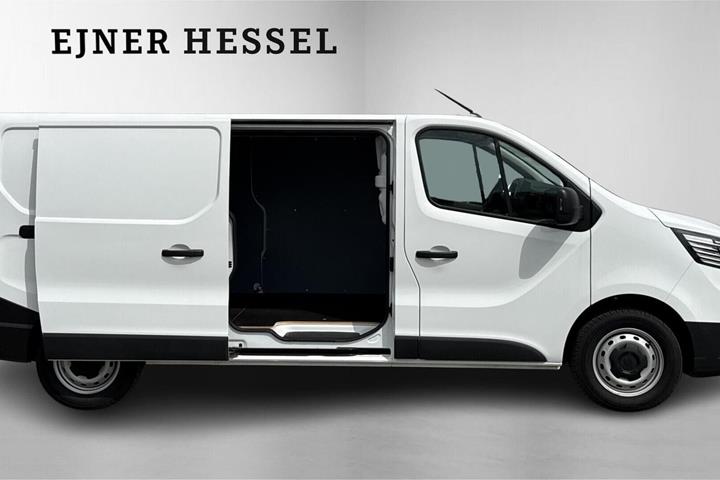 Hvid Renault Trafic fra 2025