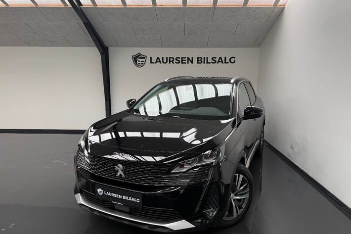Sort Peugeot 3008 fra 2020 set udefra