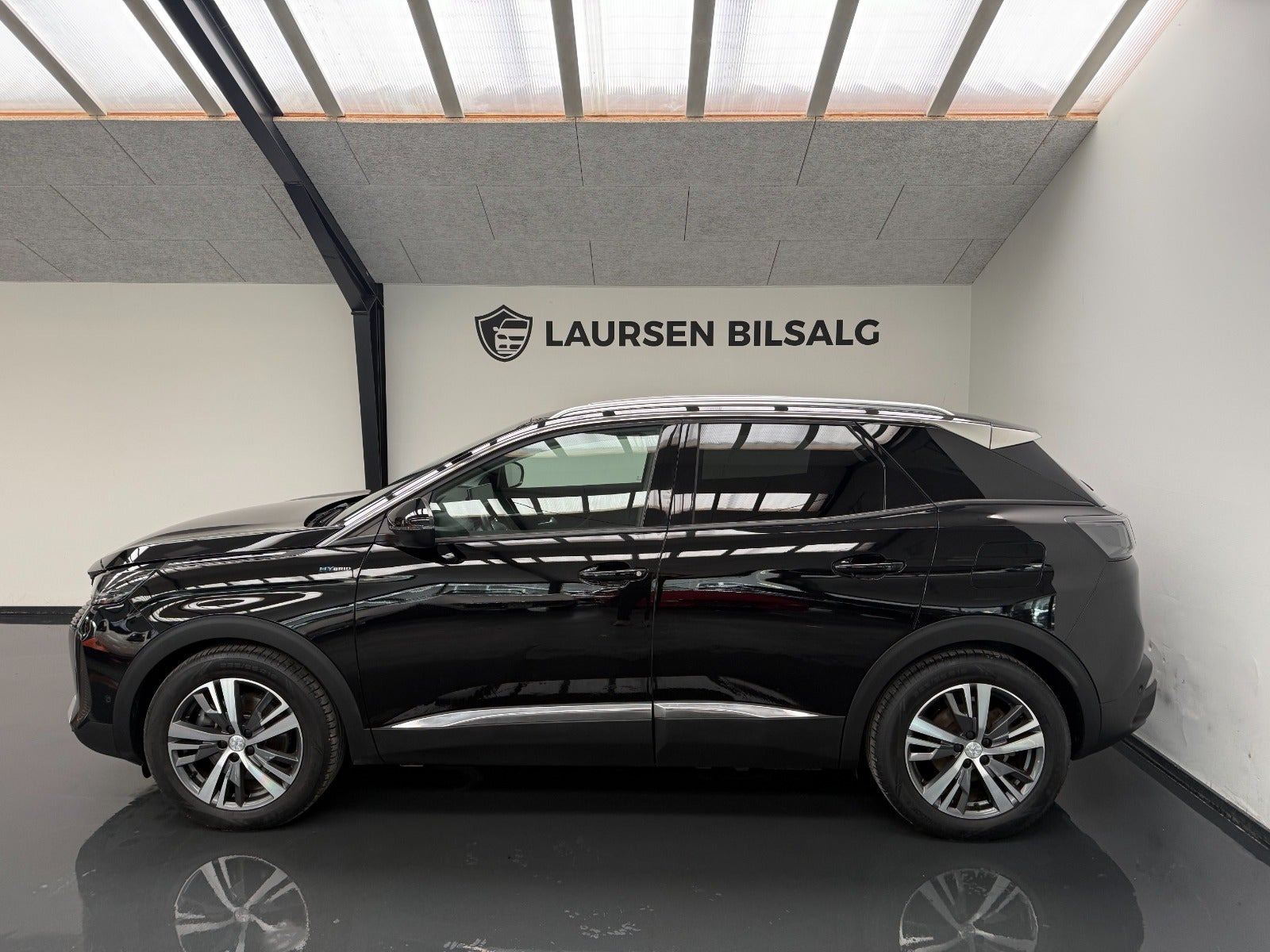 Sort Peugeot 3008 fra 2020