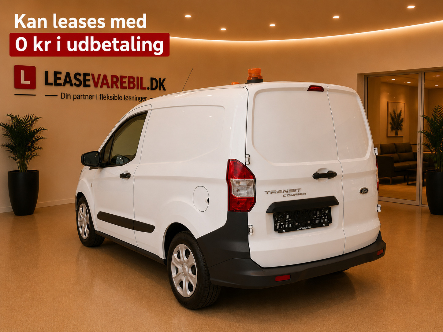 Hvid Ford Transit Courier fra 2021