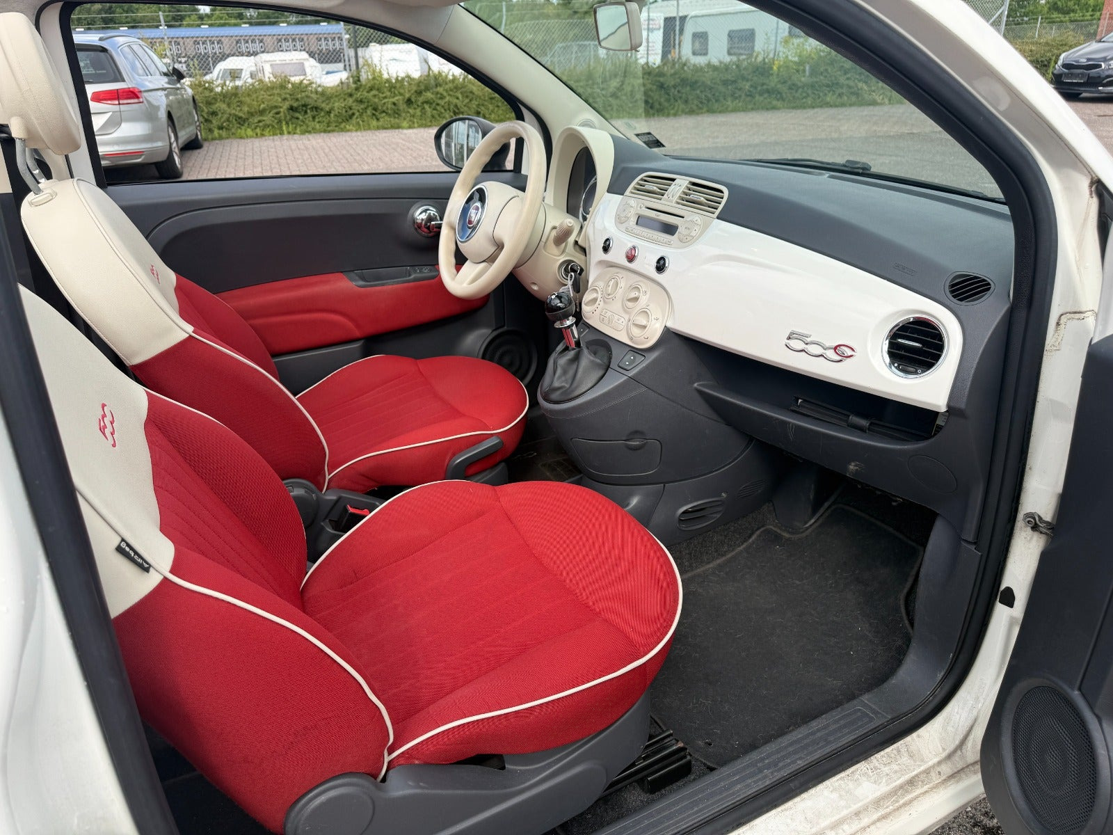Hvid Fiat 500C fra 2013