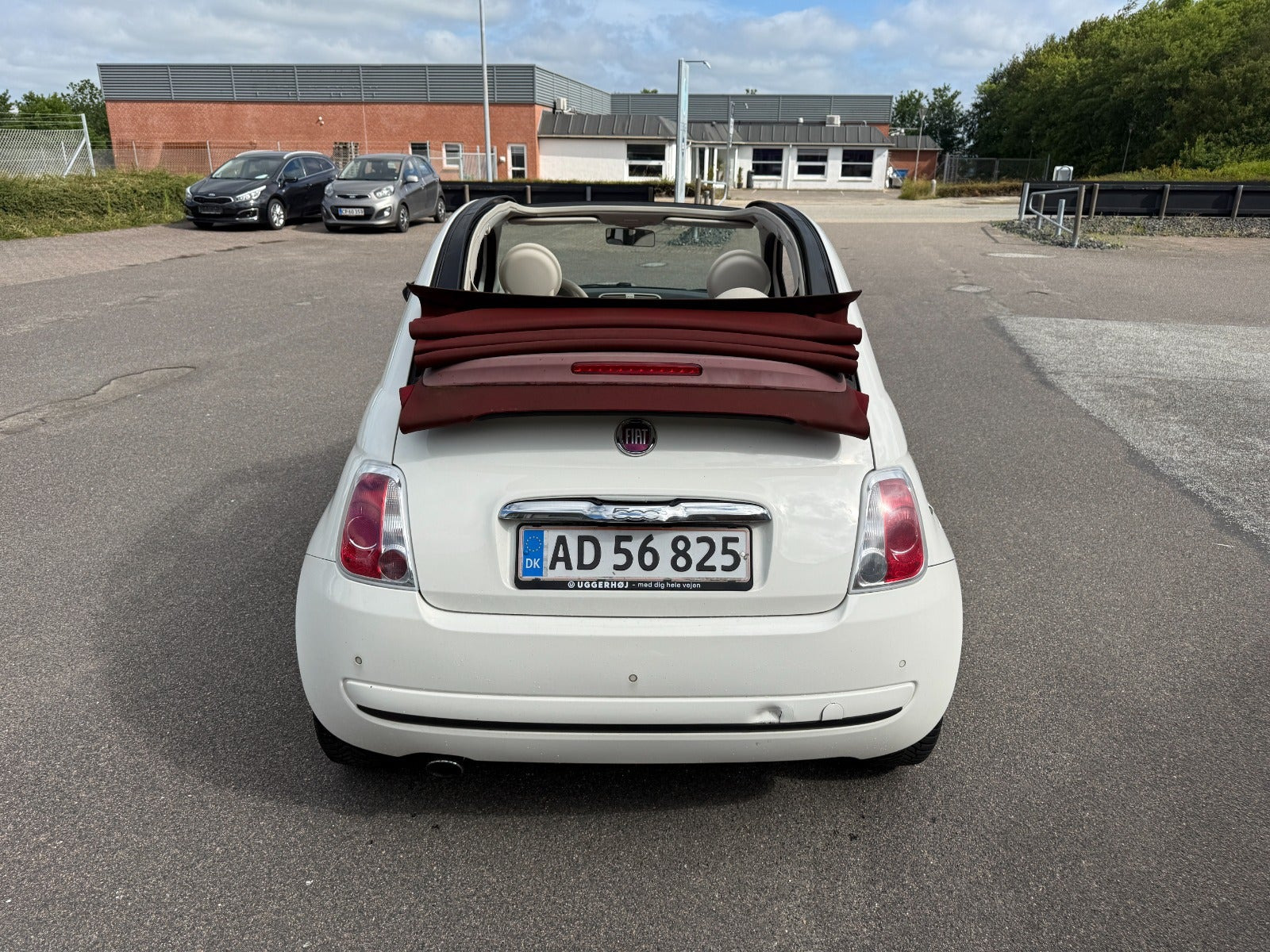 Hvid Fiat 500C fra 2013