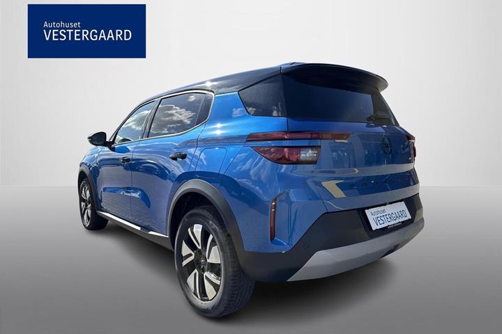 Blå Opel Frontera fra 2025