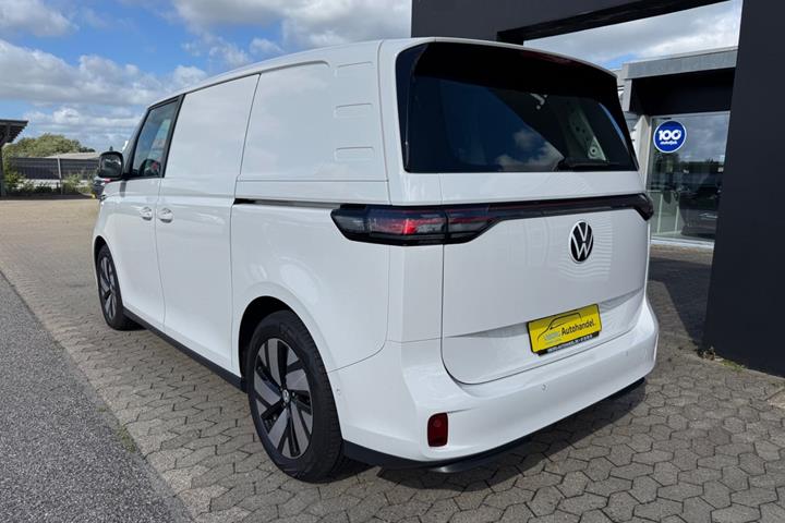 Hvid VW ID.Buzz fra 2023