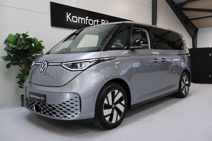 Sølv VW ID.Buzz fra 2023 set udefra