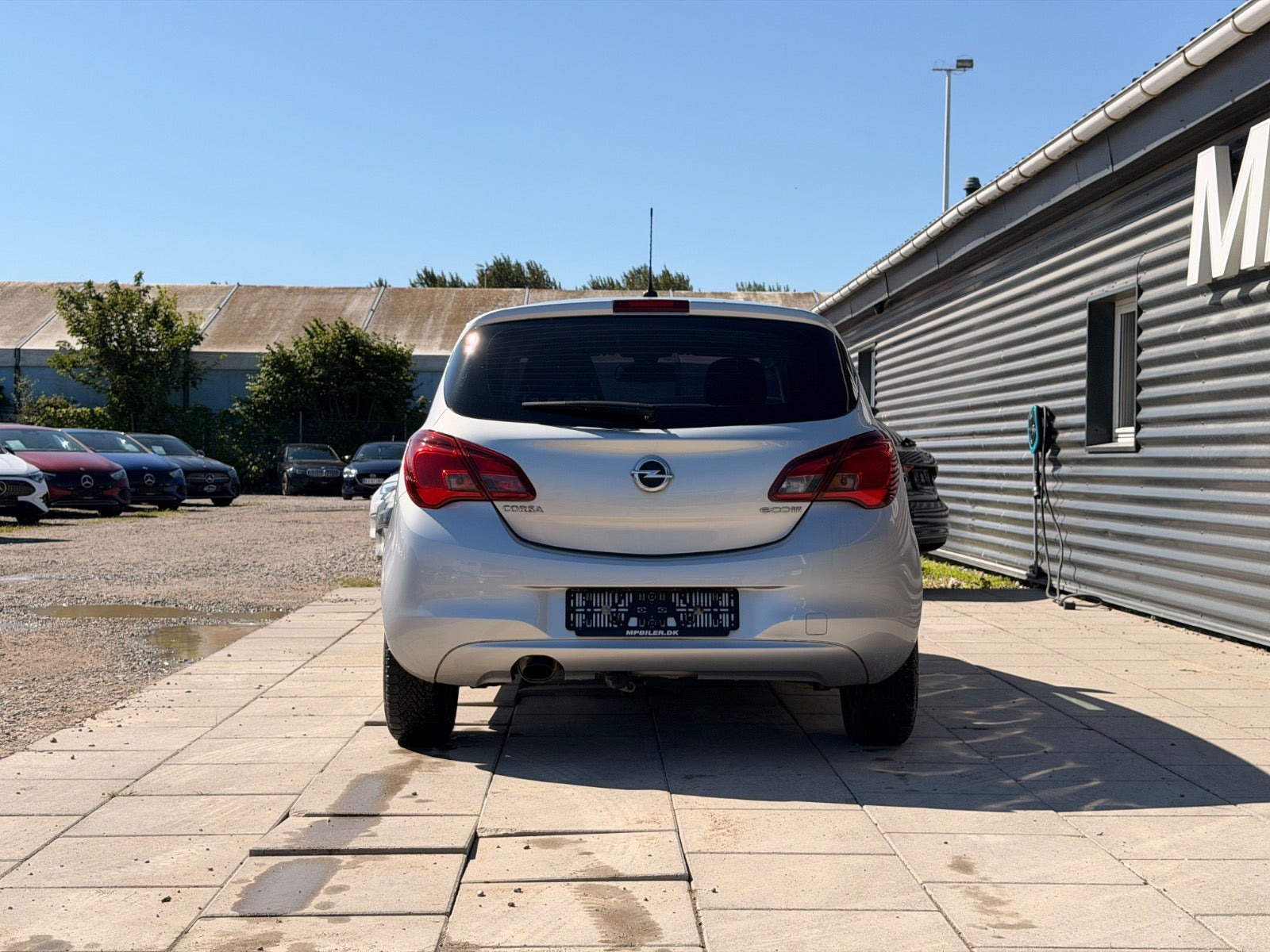 Sølv Opel Corsa fra 2018