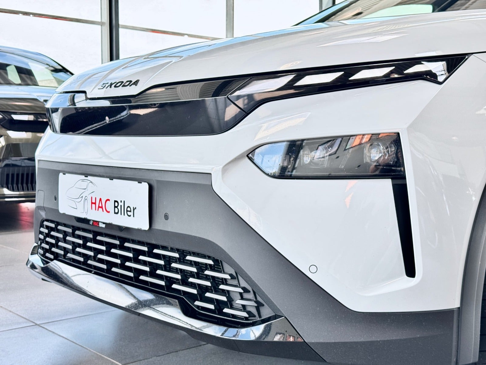 Hvid Skoda Elroq fra 2026